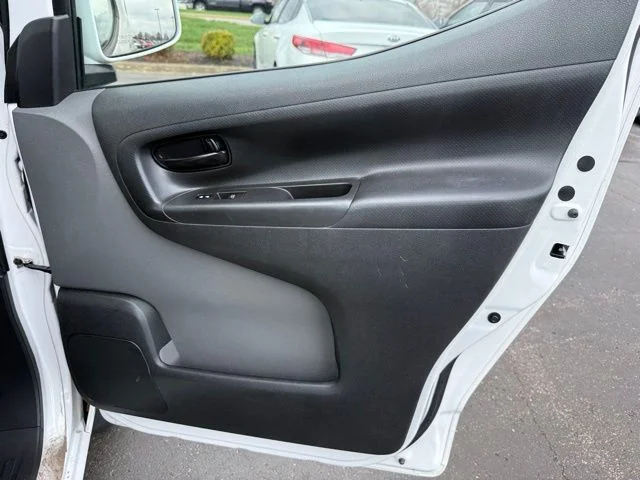 2021 Nissan NV200 SV - Photo 19