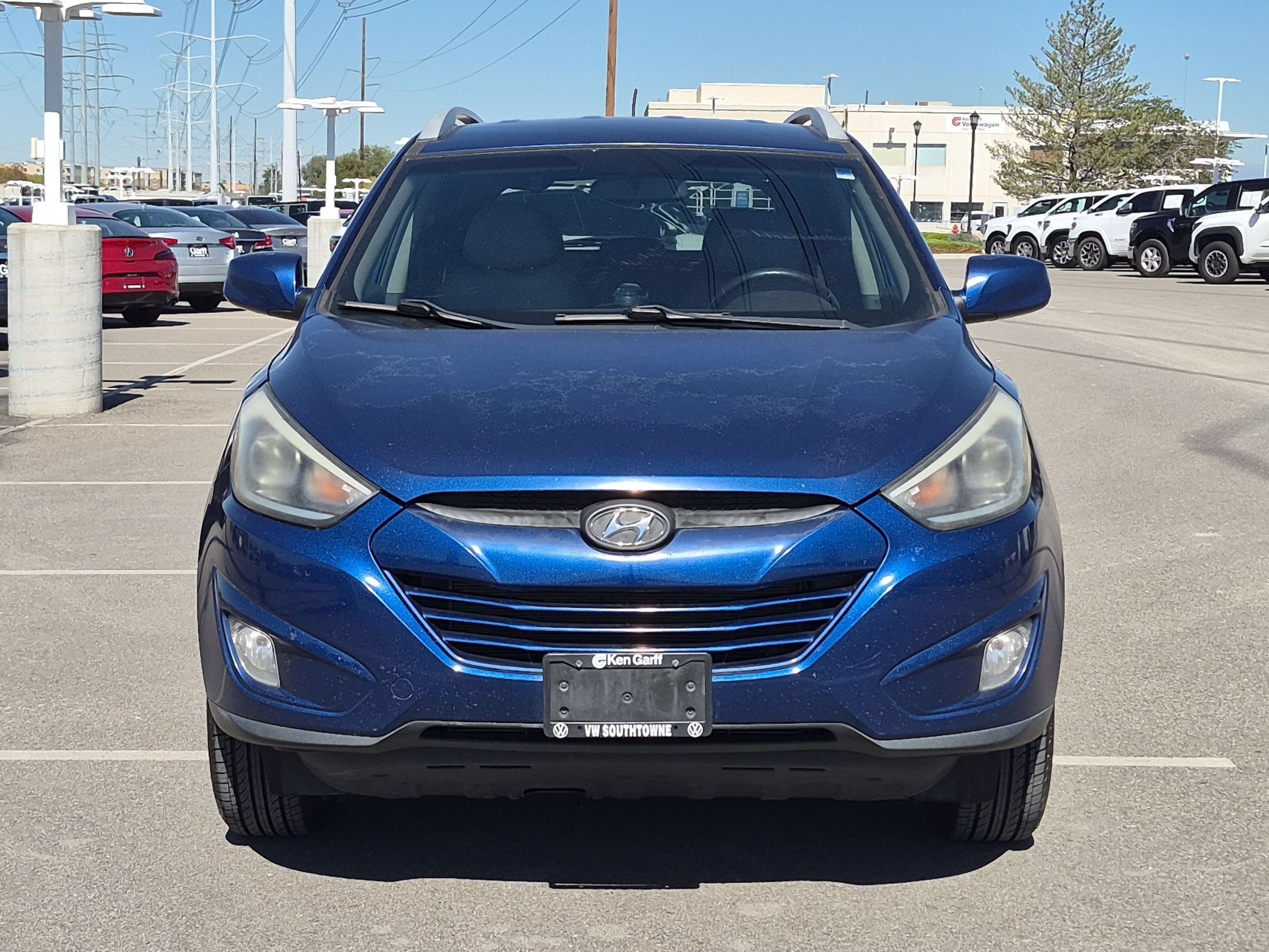Used 2014 Laguna Blue Metallic Hyundai SE image 9