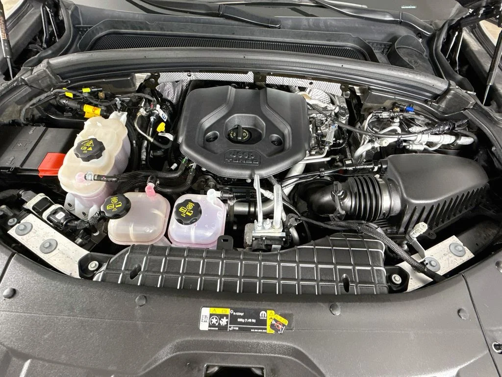 Used 2022 Gray Jeep Overland 4xe image 30