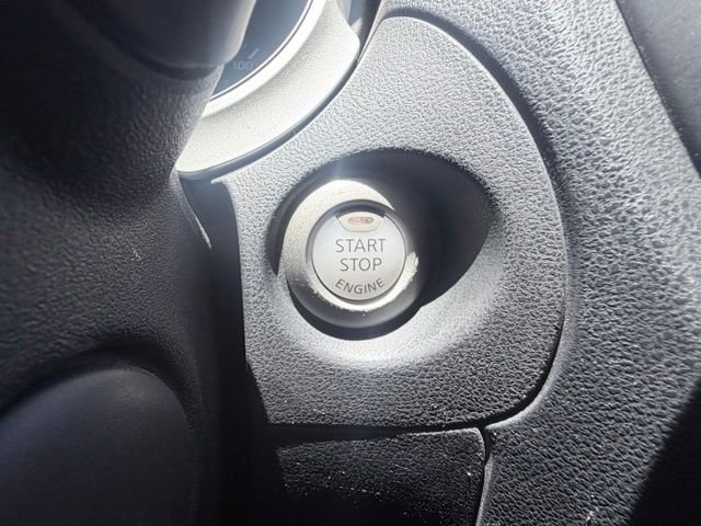 2015 Nissan JUKE S - Photo 15