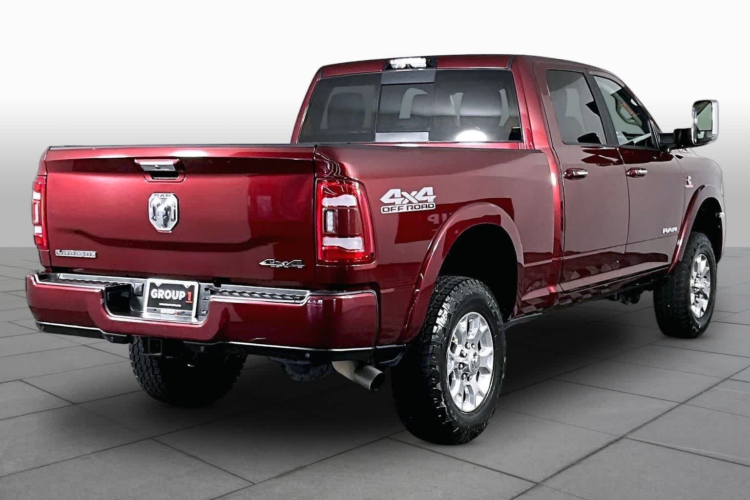 Used 2021 Delmonico Red Pearlcoat Ram Laramie image 12