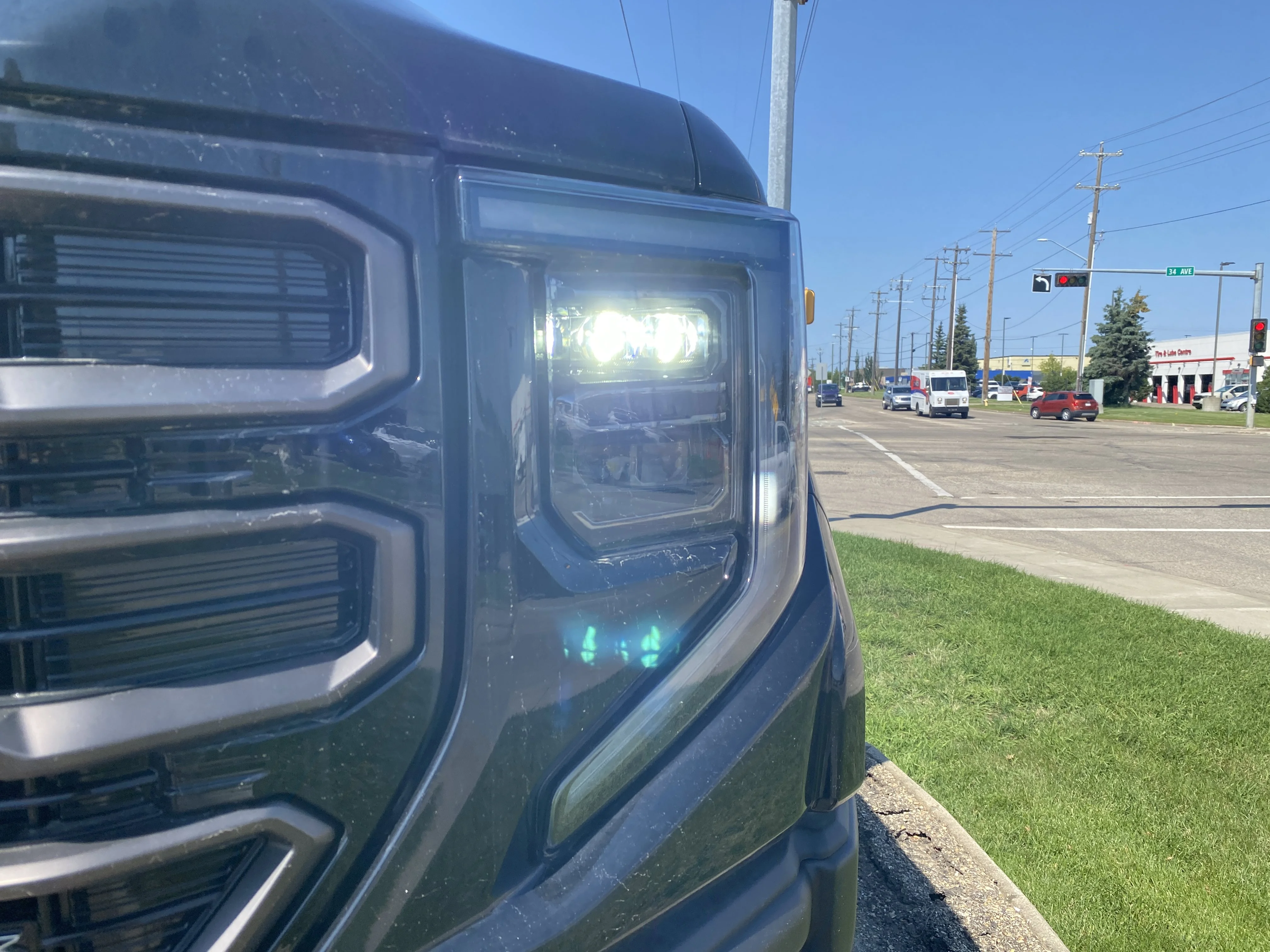 New 2026 ONYX BLACK GMC AT4X image 9