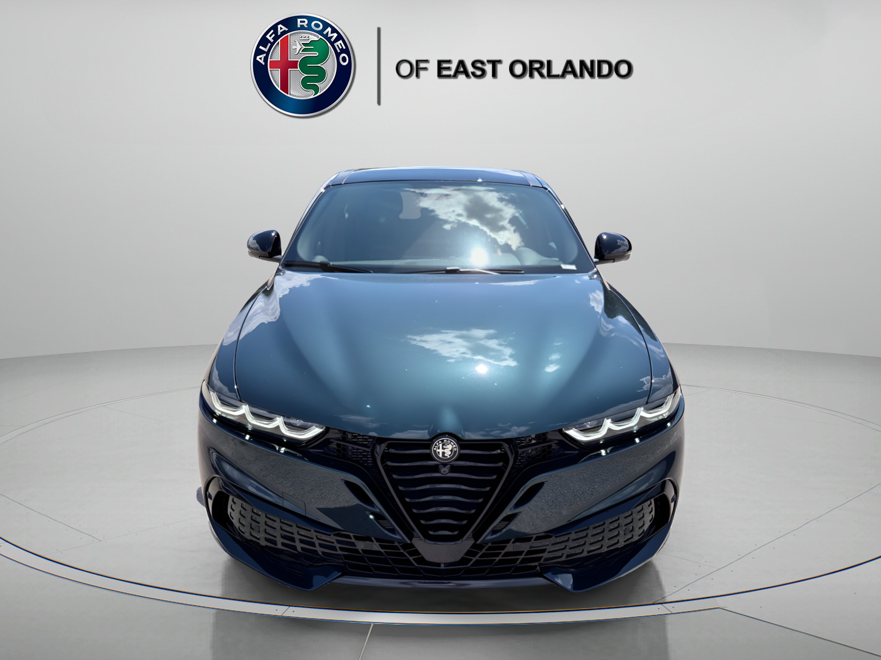 New 2026 Verde Monza Alfa Romeo Sport Speciale image 2