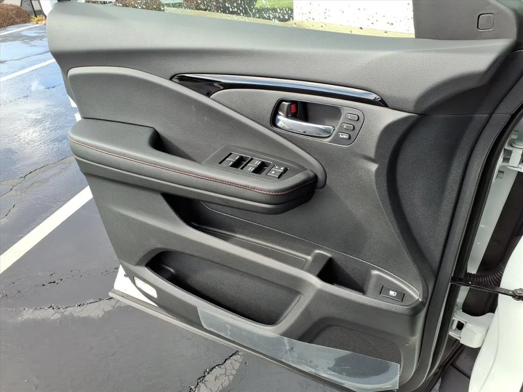 2026 Honda Ridgeline Black Edition - Photo 11