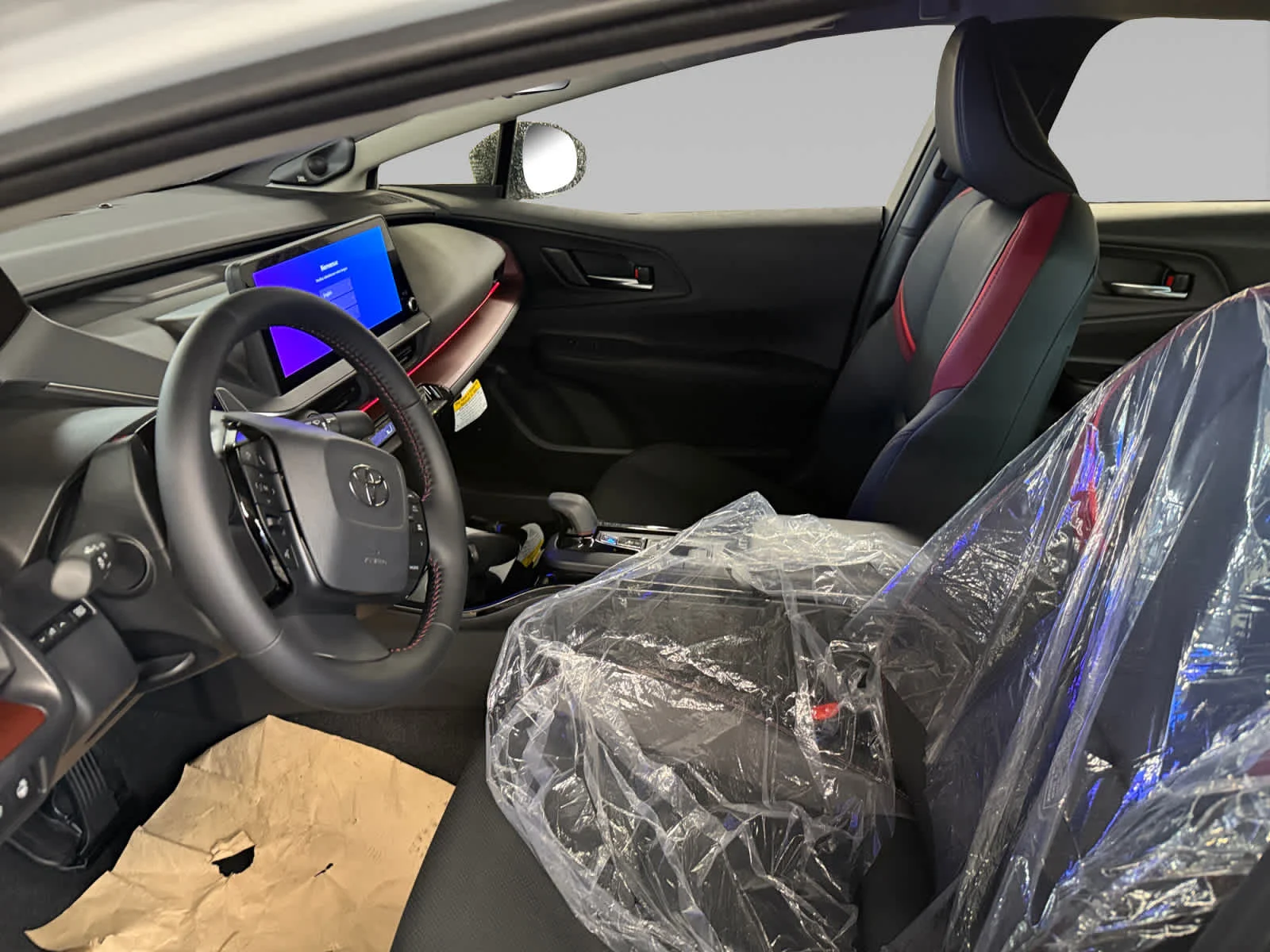 New 2026 Wind Chill Pearl Toyota XSE Premium image 9