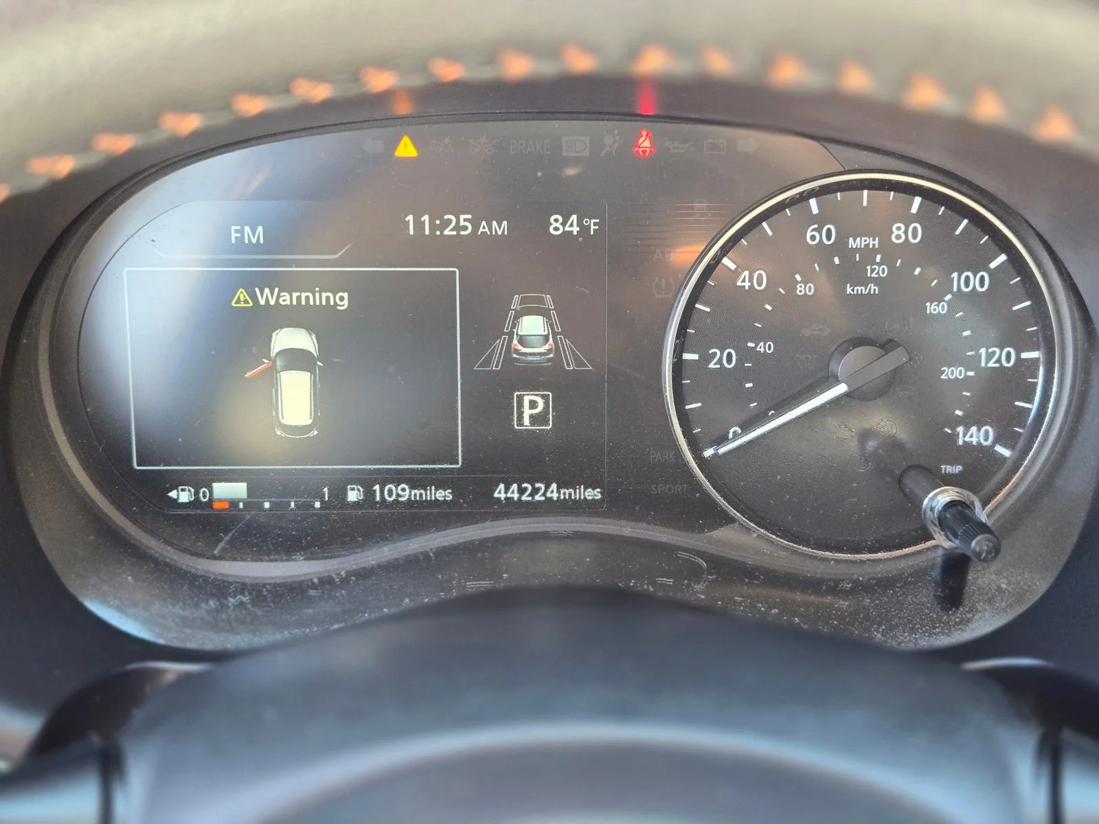 Used 2024 Gray/Super Black Nissan SR image 29