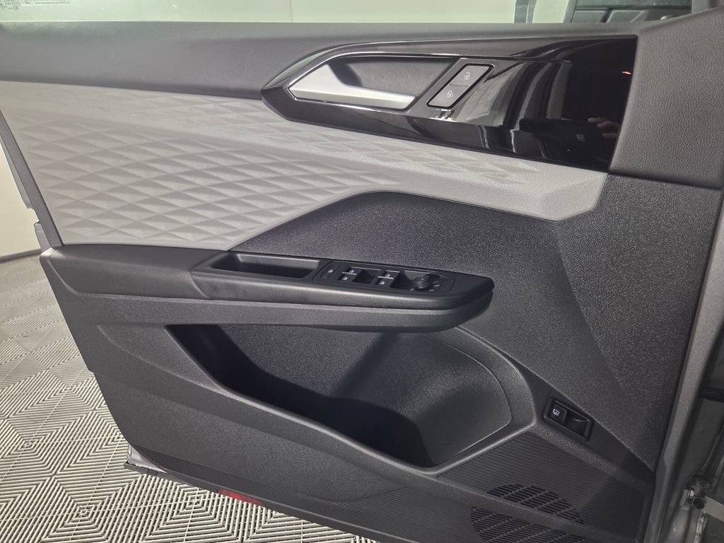 2022 Volkswagen Taos S - Photo 19