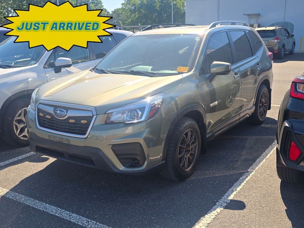 Used 2019 Jasper Green Metallic Subaru Premium image 1