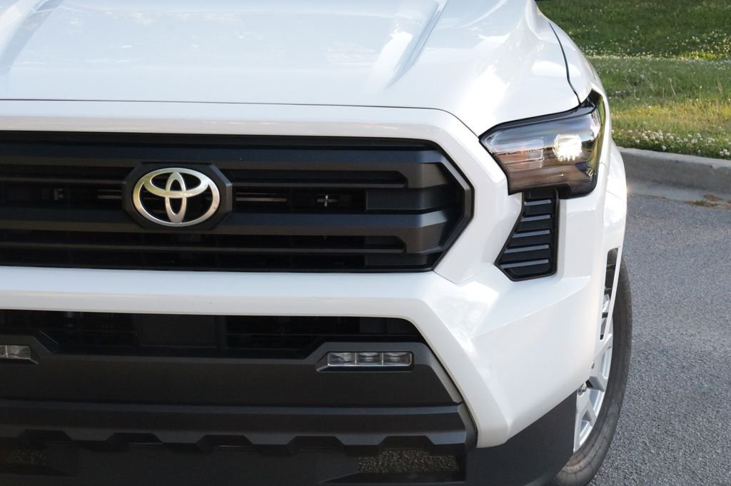 Certified Used 2024 White Toyota SR5 image 19