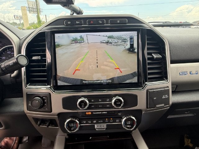 Used 2022 Gray Ford LARIAT image 19