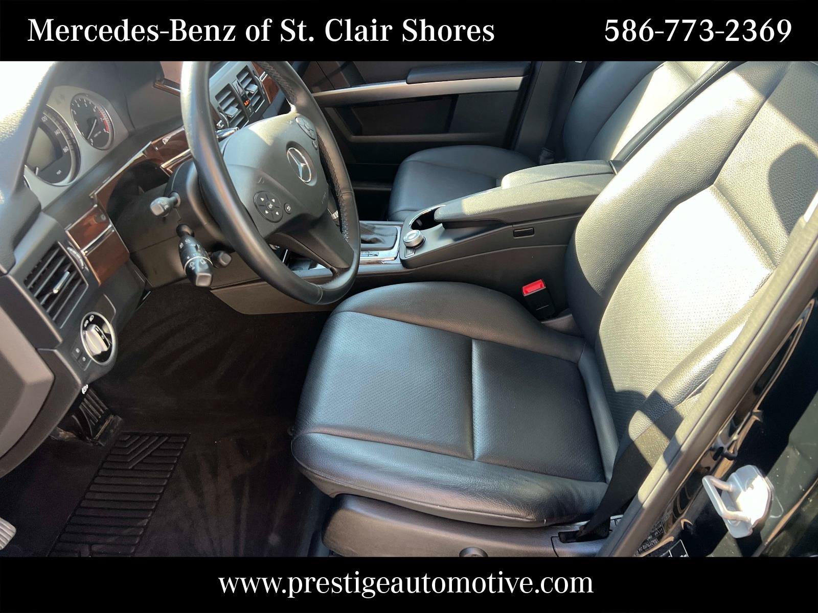 Used 2012 Black Mercedes-Benz GLK 350 image 23