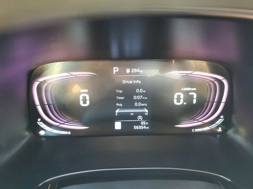 Used 2024 White Kia LX image 21