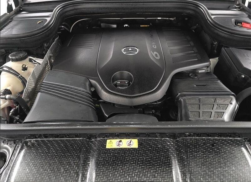 Used 2024  Mercedes-Benz GLS 450 image 6
