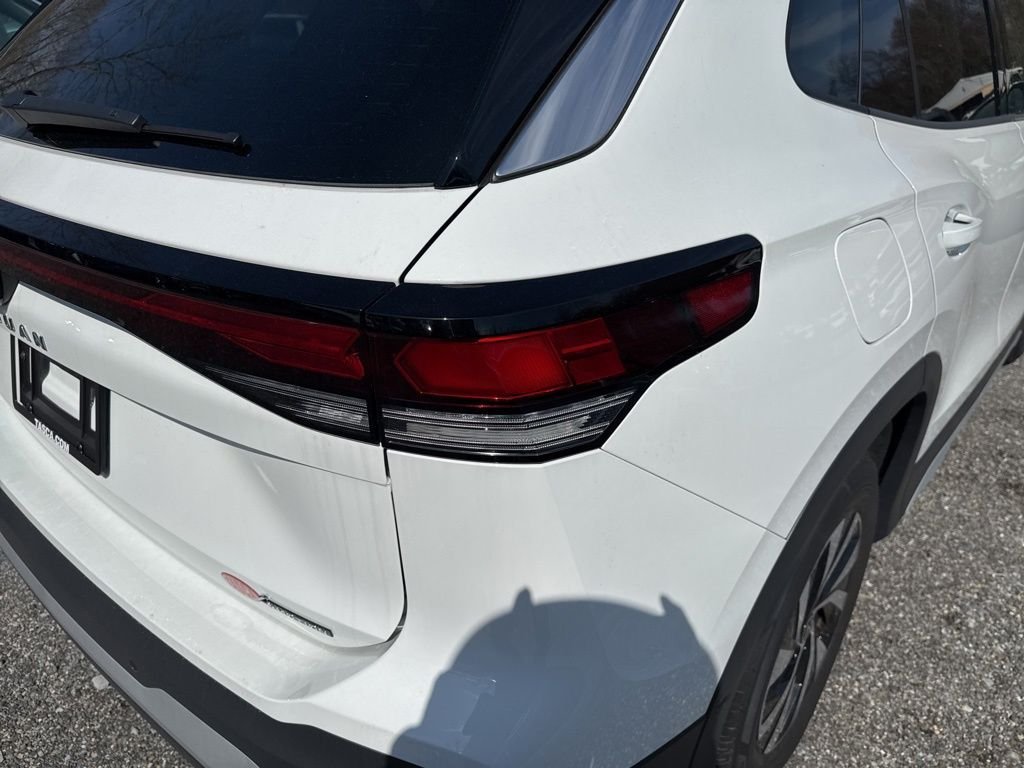 New 2025 White Volkswagen 2.0T S image 15