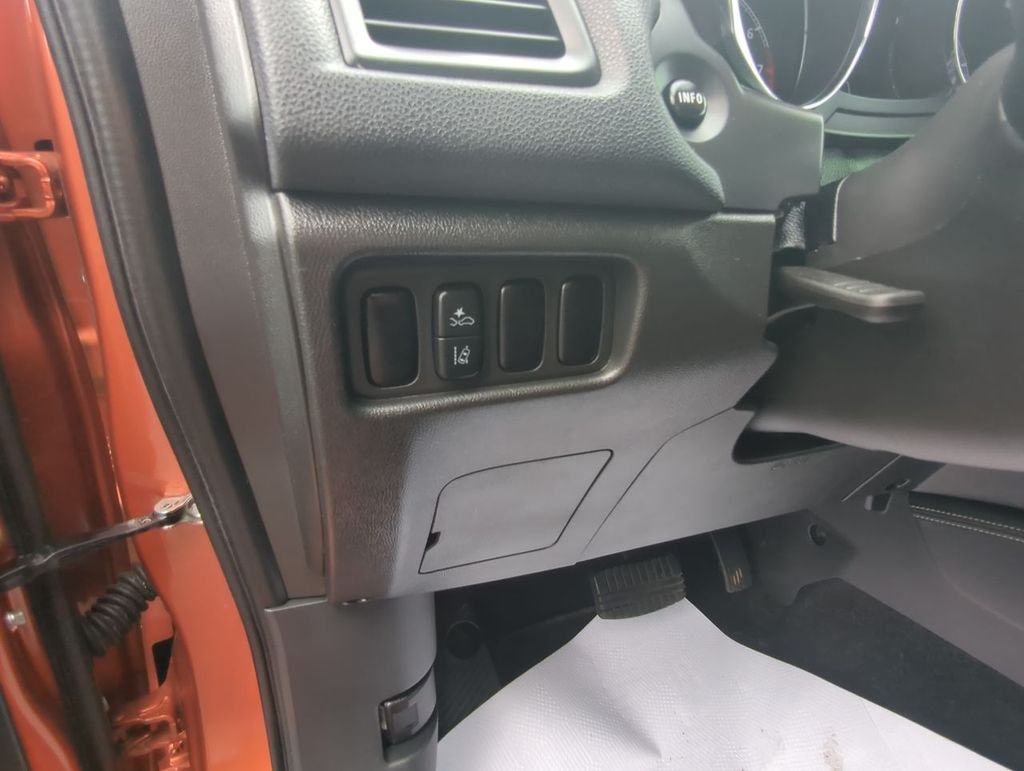 Used 2024 Orange Mitsubishi 2.0 ES image 14