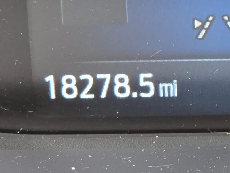 Used 2025 Carbonized Gray Metallic Ford ST-Line image 25