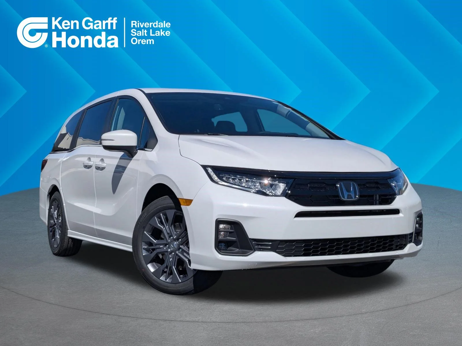 2026 Honda Odyssey Touring's photo