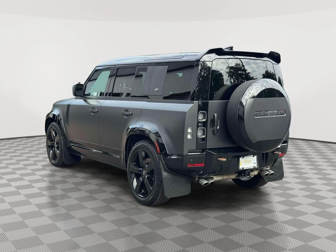 Used 2023 Carpathian Grey Premium Metallic Land Rover 110 V8 image 5