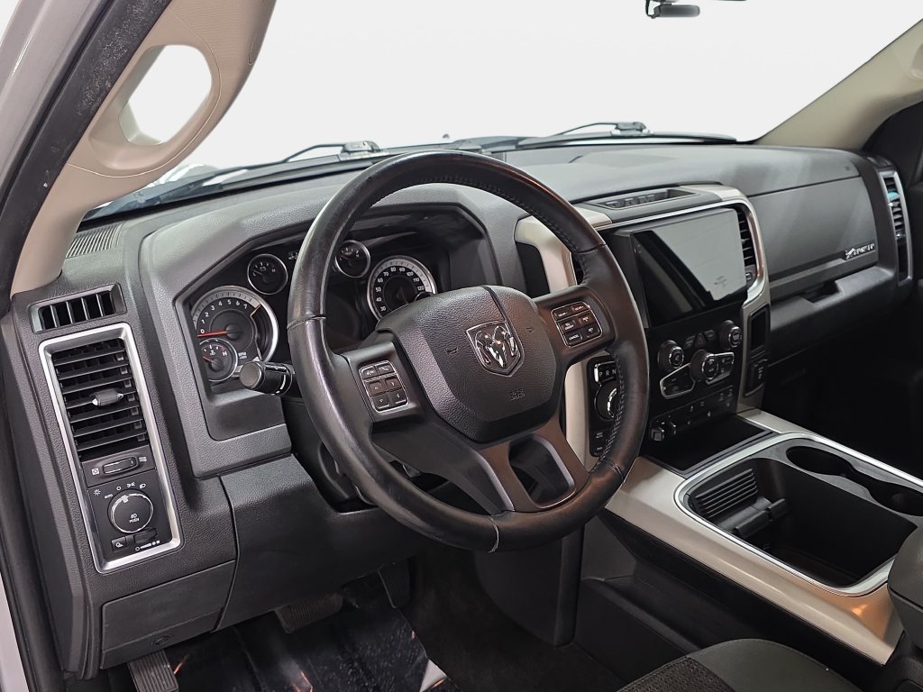 Used 2017 Bright Silver Clearcoat Metallic Ram Big Horn image 16