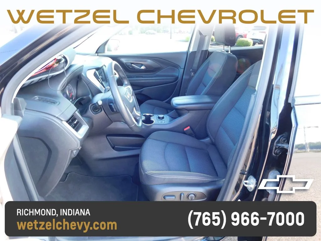 Used 2022 Black GMC SLE image 12