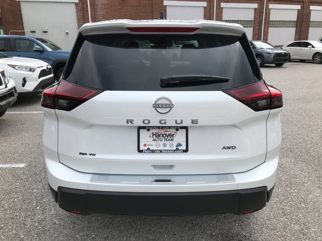 New 2026 Everest White Pearl Tricoat Nissan SV image 5
