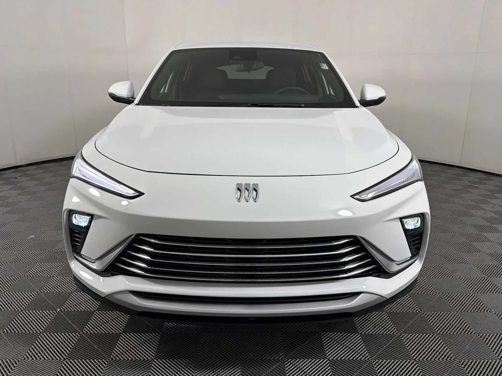 New 2026 Summit White Buick Preferred image 2