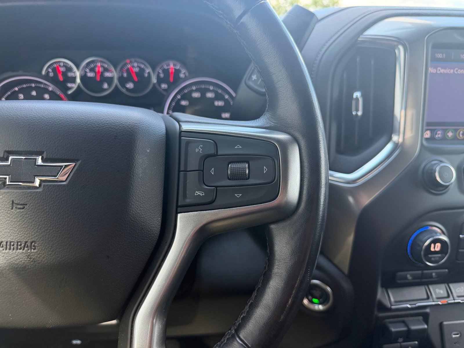 Used 2021 Northsky Blue Metallic Chevrolet LT image 12