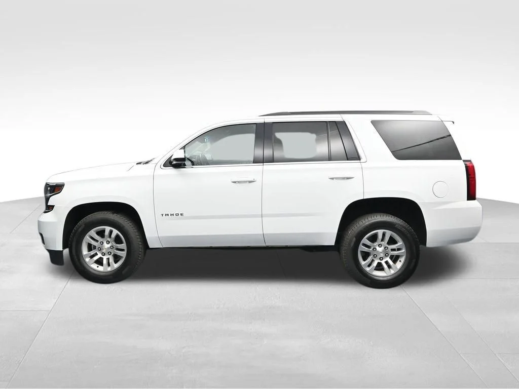 Used 2020 White Chevrolet LS image 2