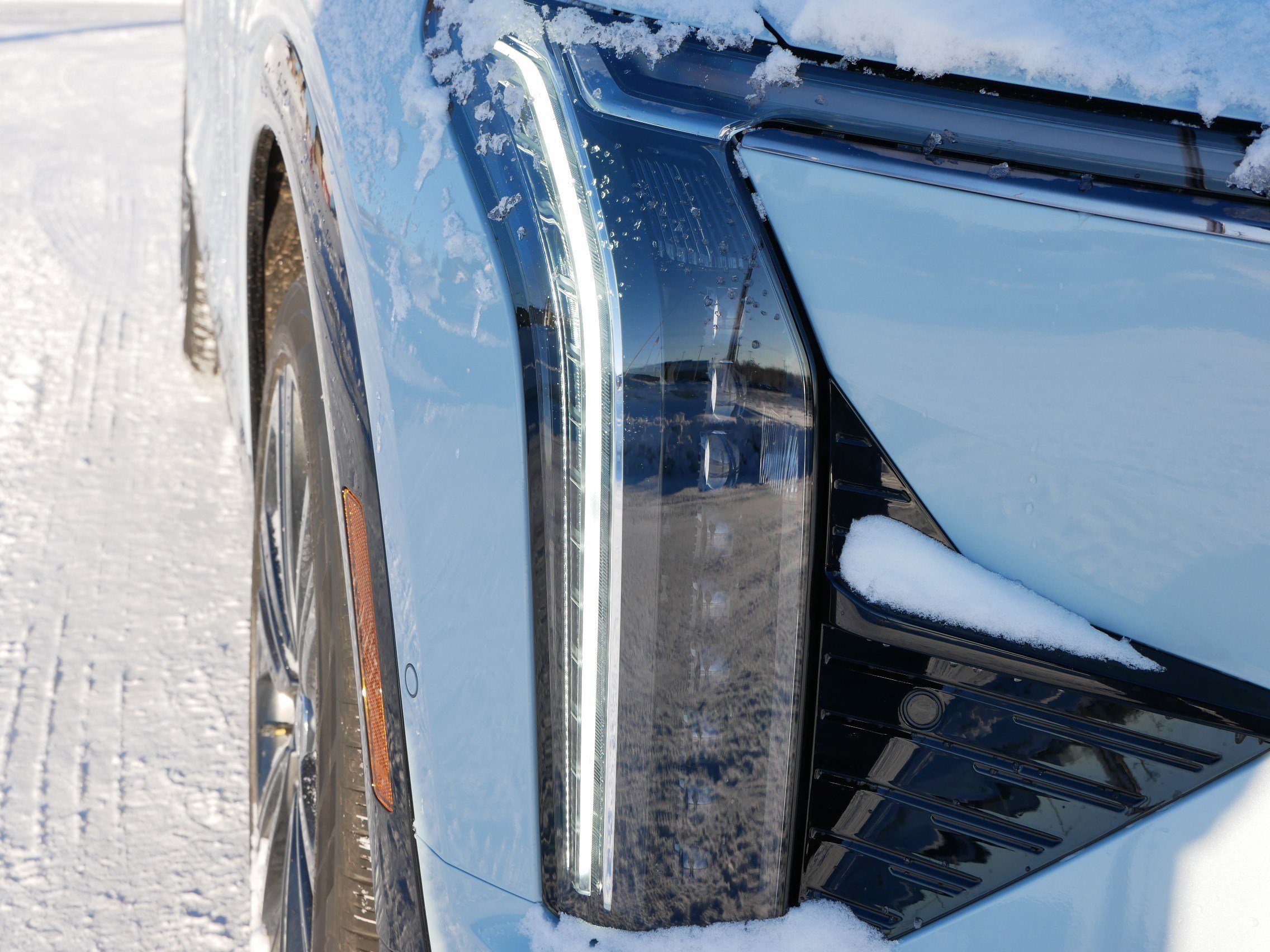 2026 Cadillac OPTIQ Premium Sport - Photo 14