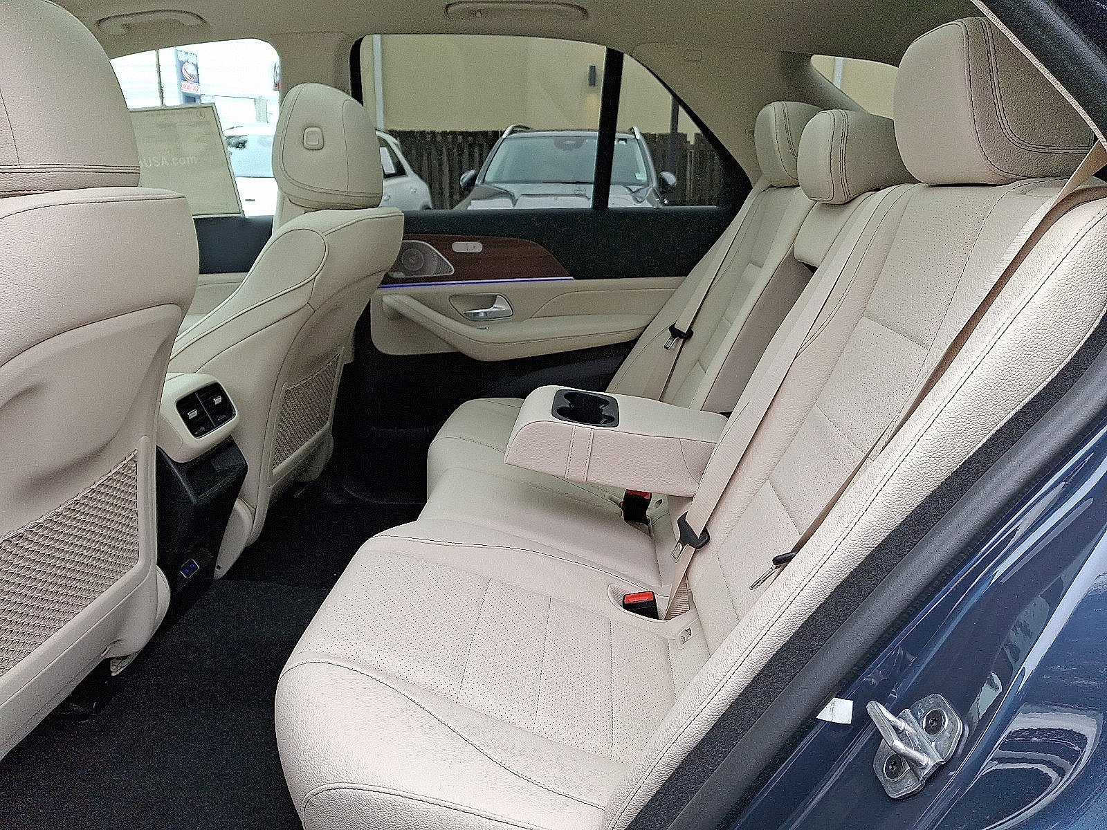 Certified Used 2026 Twilight Blue Metallic Mercedes-Benz GLE 450 image 6