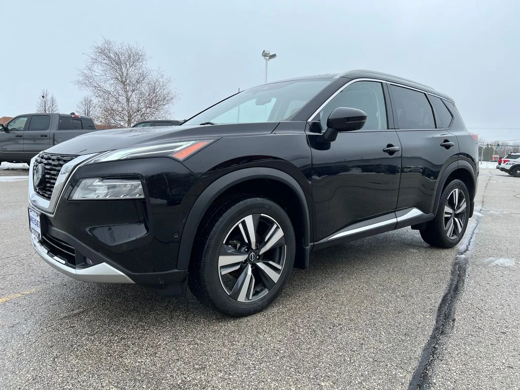 Certified Used 2022 Black Nissan Platinum image 1