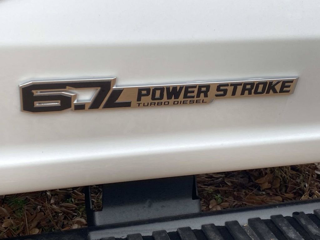 New 2026 Oxford White Ford F-450® XL image 9