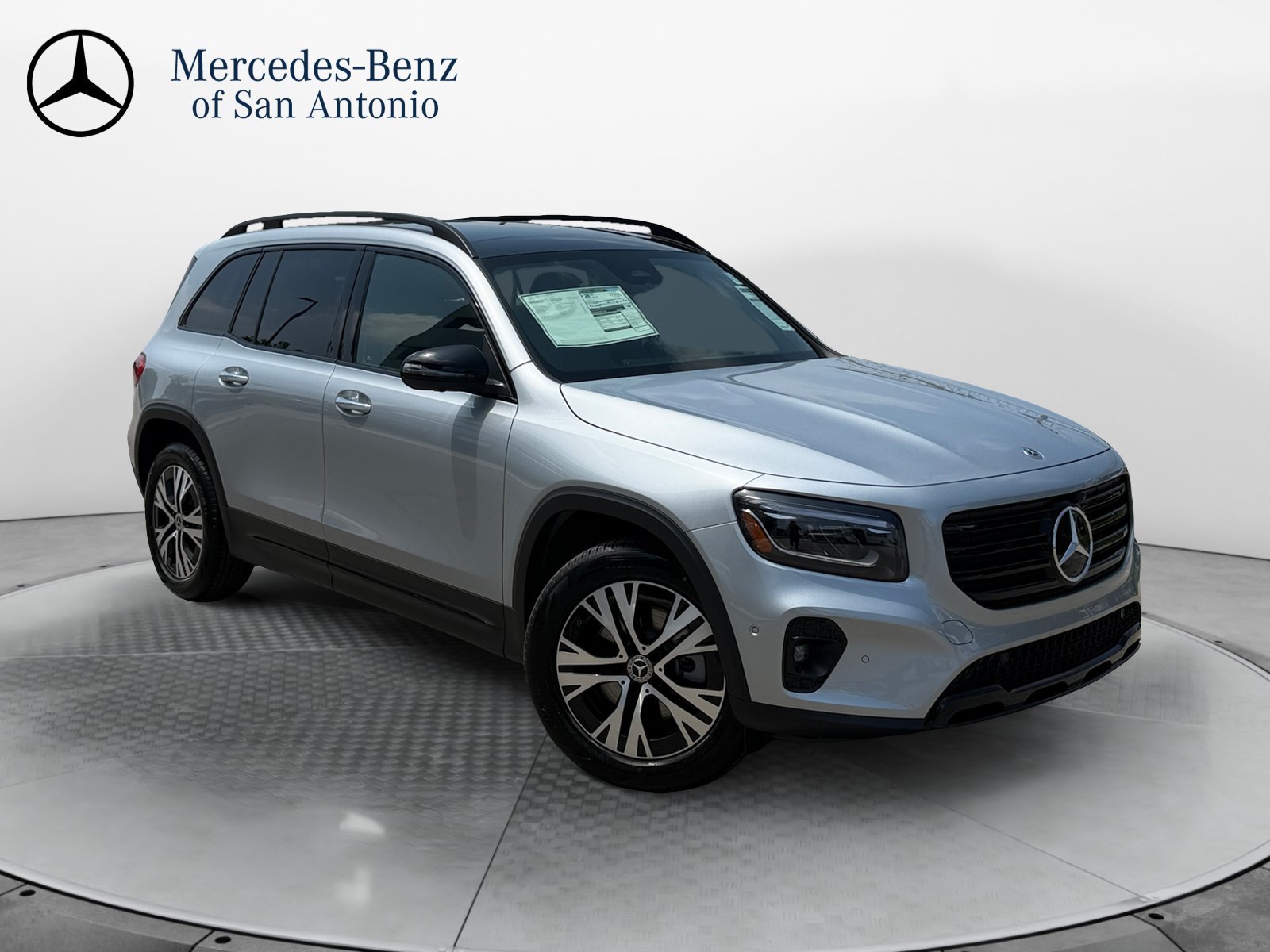 New 2026 Cirrus Silver Metallic Mercedes-Benz GLB 250 image 26