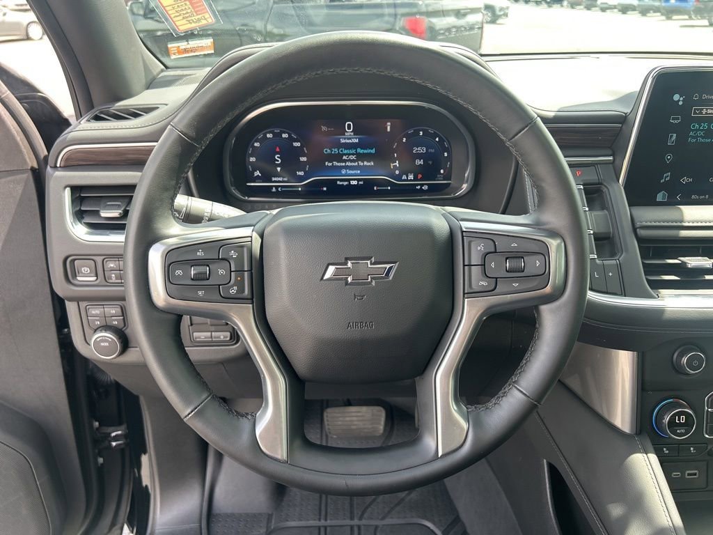 Used 2024 Black Chevrolet Z71 image 26