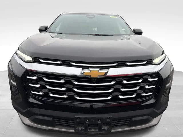 Used 2026 Mosaic Black Metallic Chevrolet LT image 10