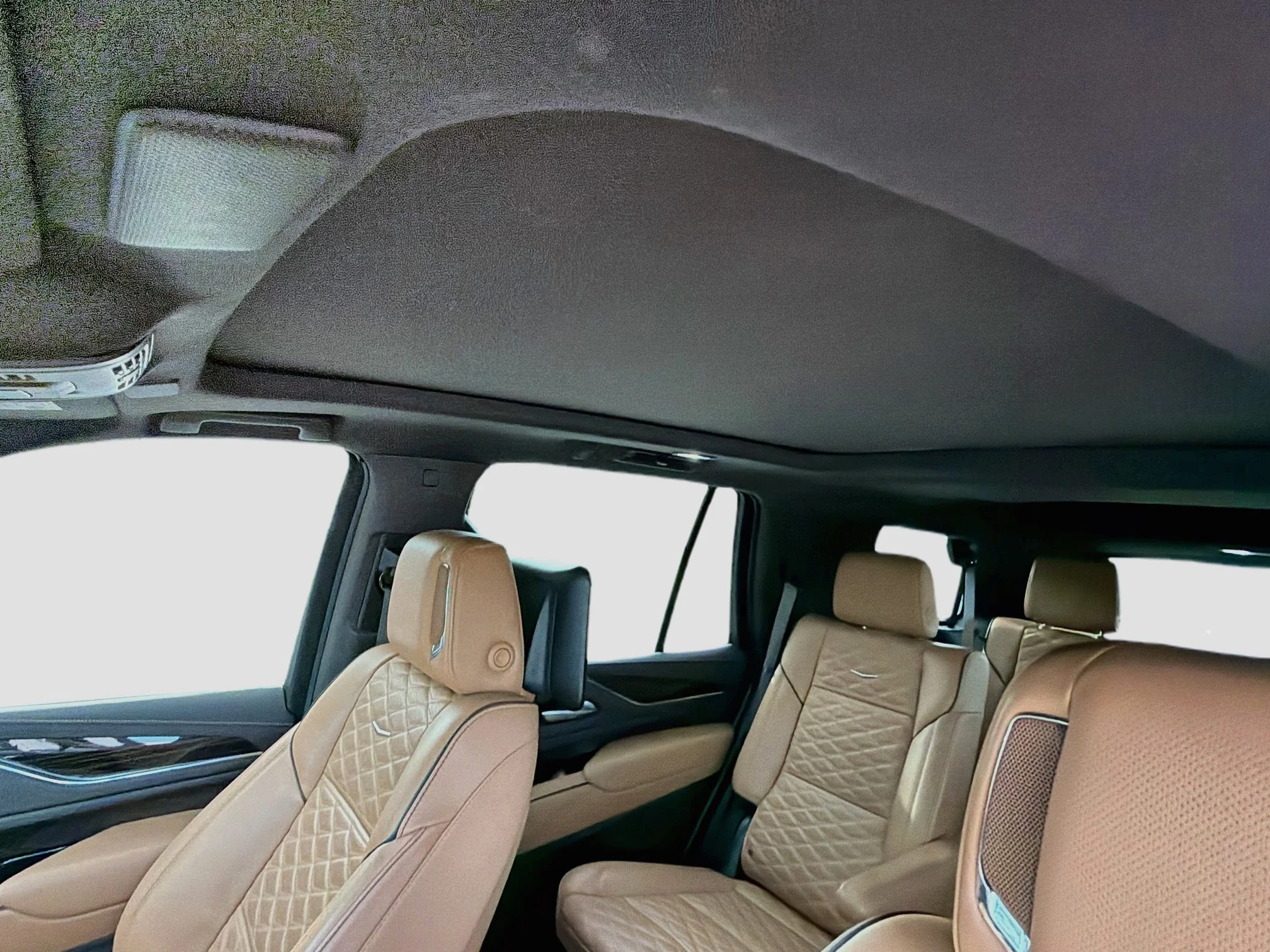 Used 2023 Crystal White Tricoat Cadillac 4WD Premium Luxury image 28
