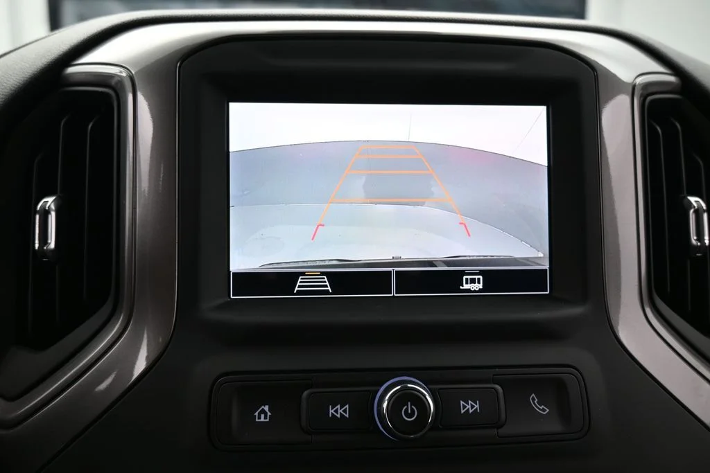 Used 2025 Black Chevrolet Custom image 20