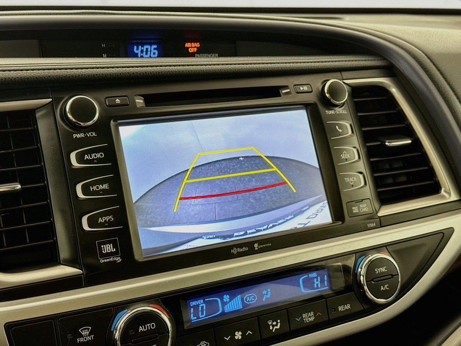 Used 2015 Silver Sky Metallic Toyota Limited image 24