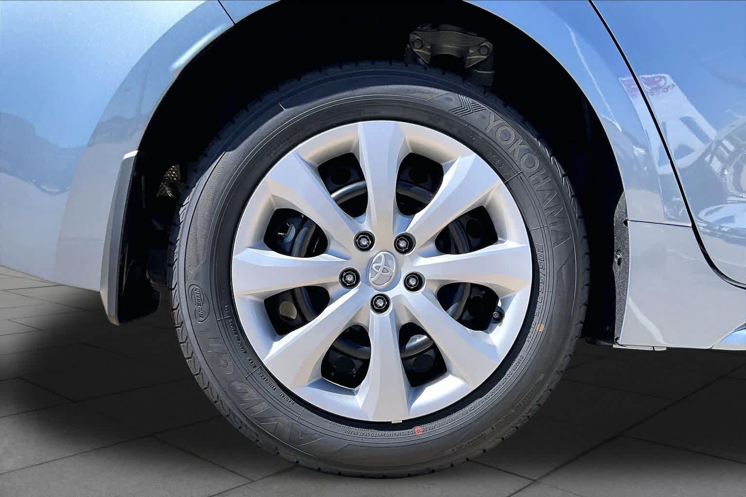 New 2026 Celestite Toyota Hybrid LE image 11