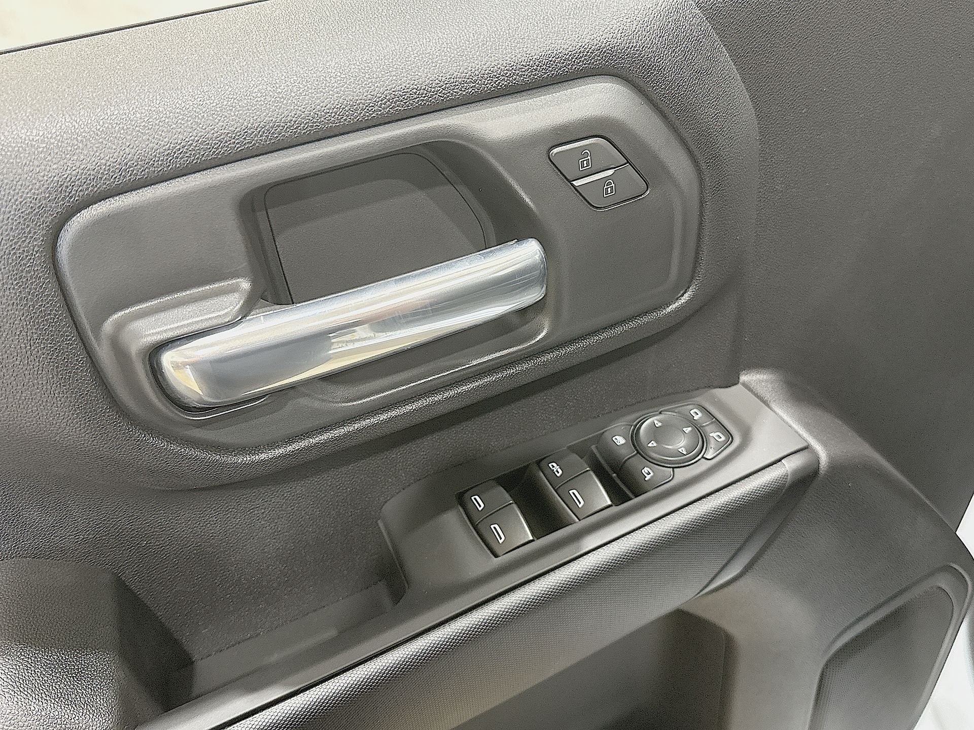 2025 GMC Sierra 2500HD Pro - Photo 21