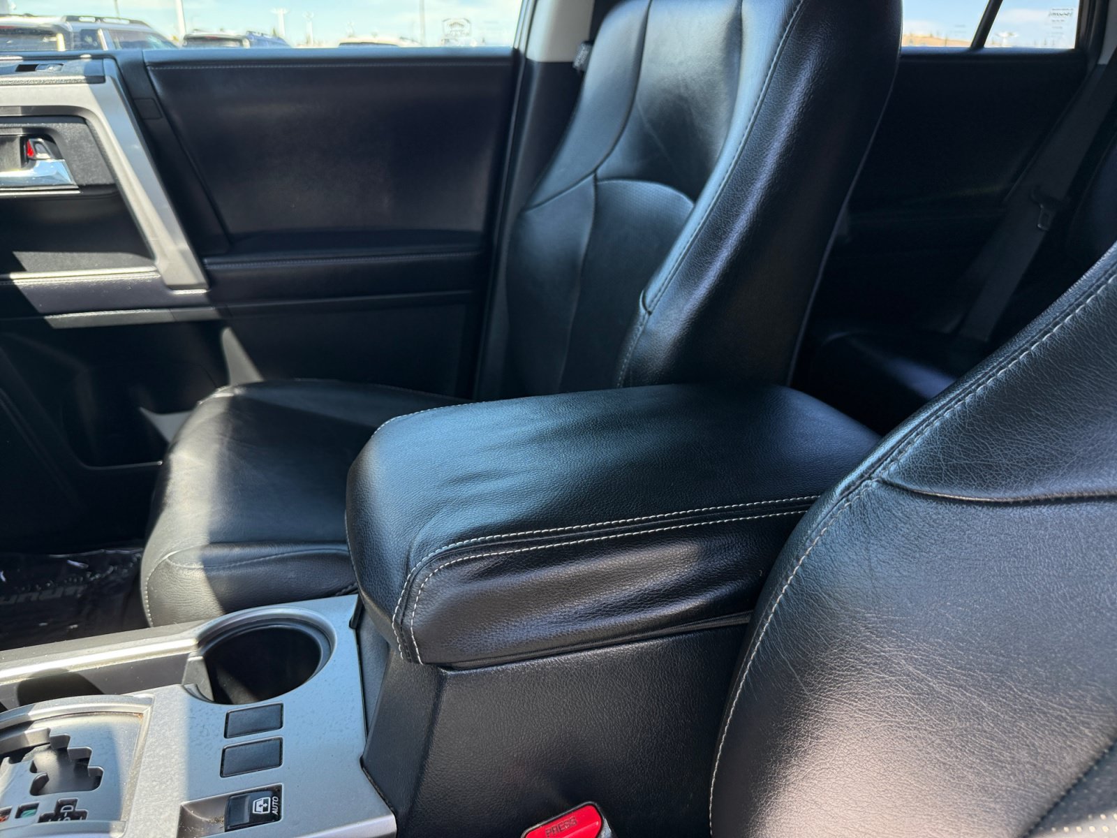 Used 2018 Magnetic Gray Metallic Toyota SR5 image 14
