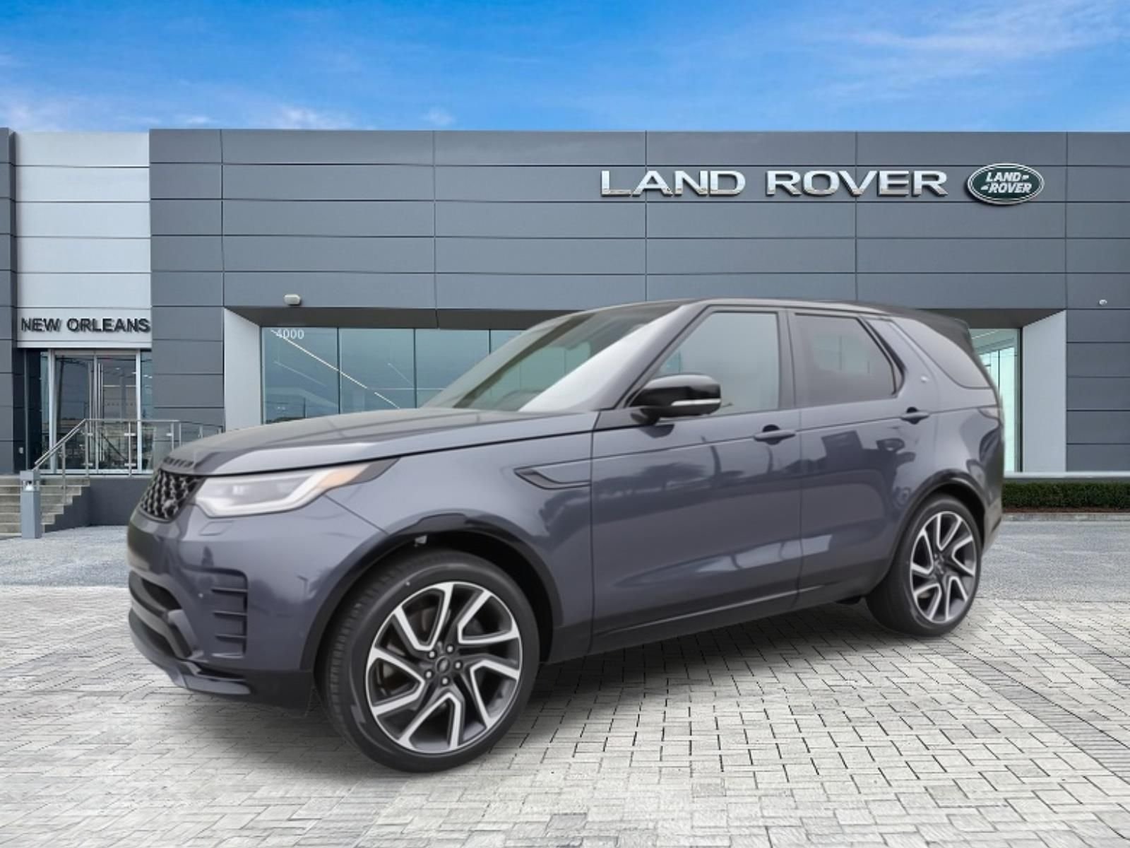 2024 Land Rover Discovery Dynamic SE