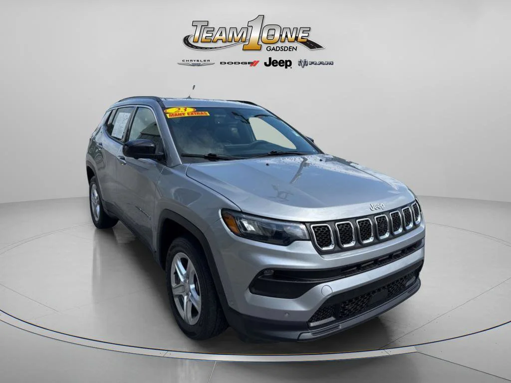 2023 Jeep Compass Latitude 4X4's photo