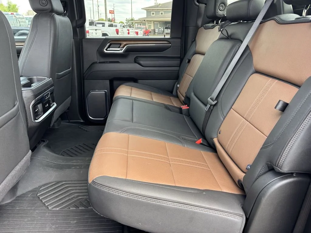 2024 Chevrolet Silverado 2500HD High Country - Photo 19