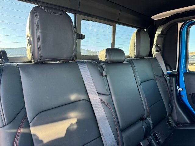 New 2026 Hydro Blue Pearl-Coat Exterior Paint Jeep Rubicon X image 24