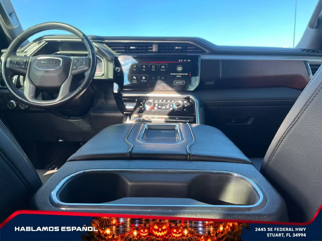 New 2026 Summit White GMC Elevation image 15