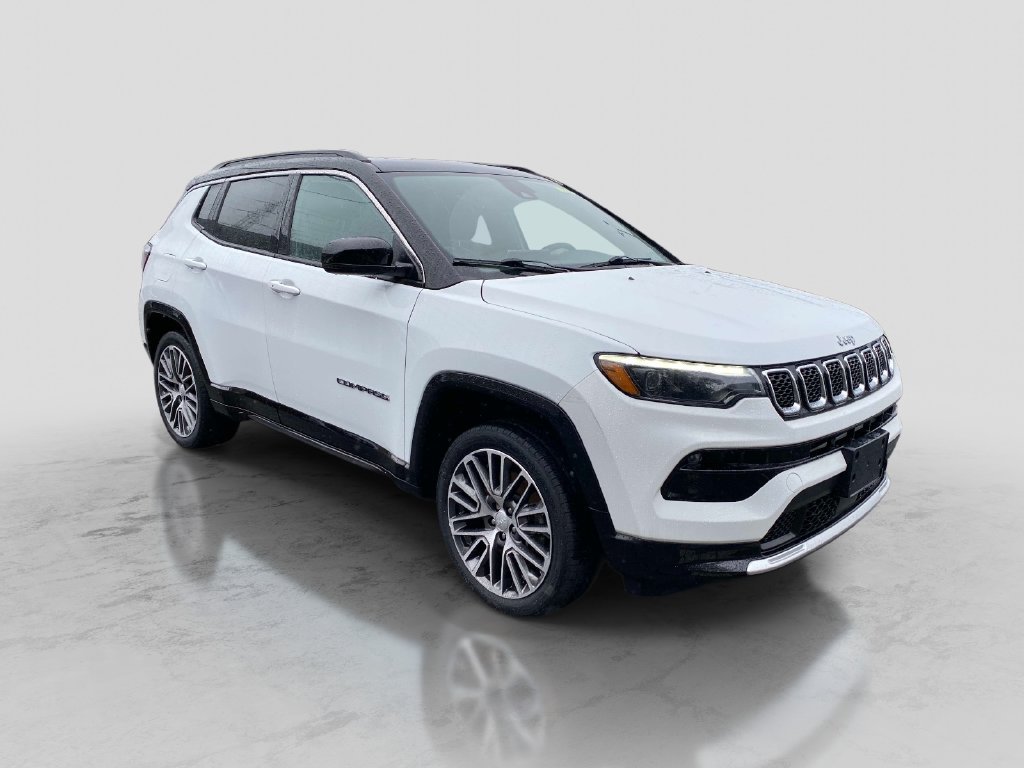Used 2023 White Jeep Limited image 12