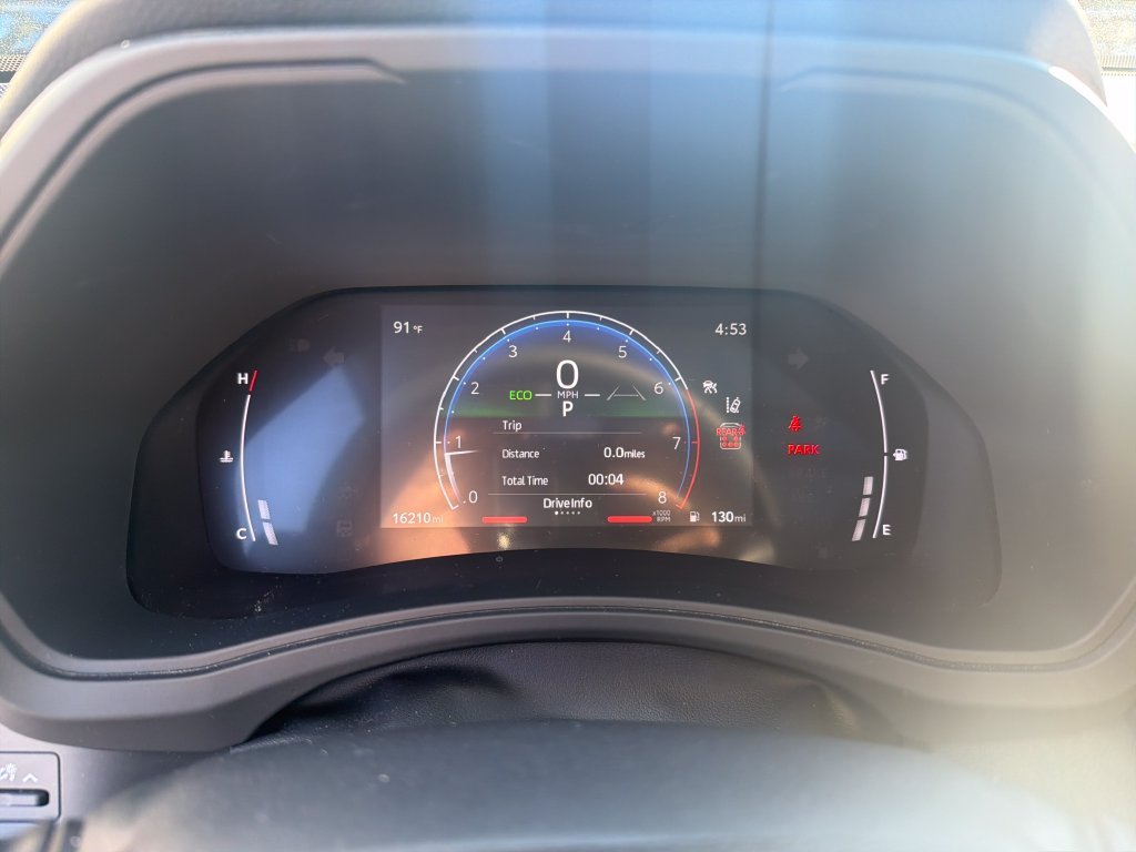 Used 2024 White Toyota XLE image 19
