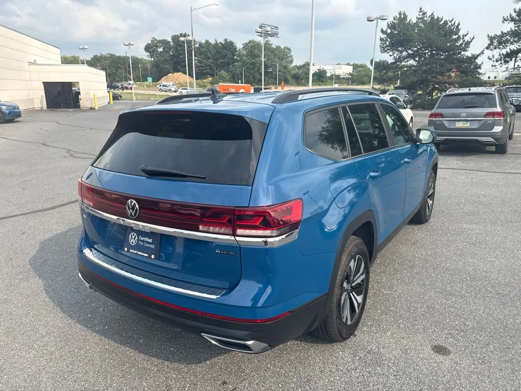 Certified Used 2026 Mountain Lake Blue Metallic Volkswagen SE image 18