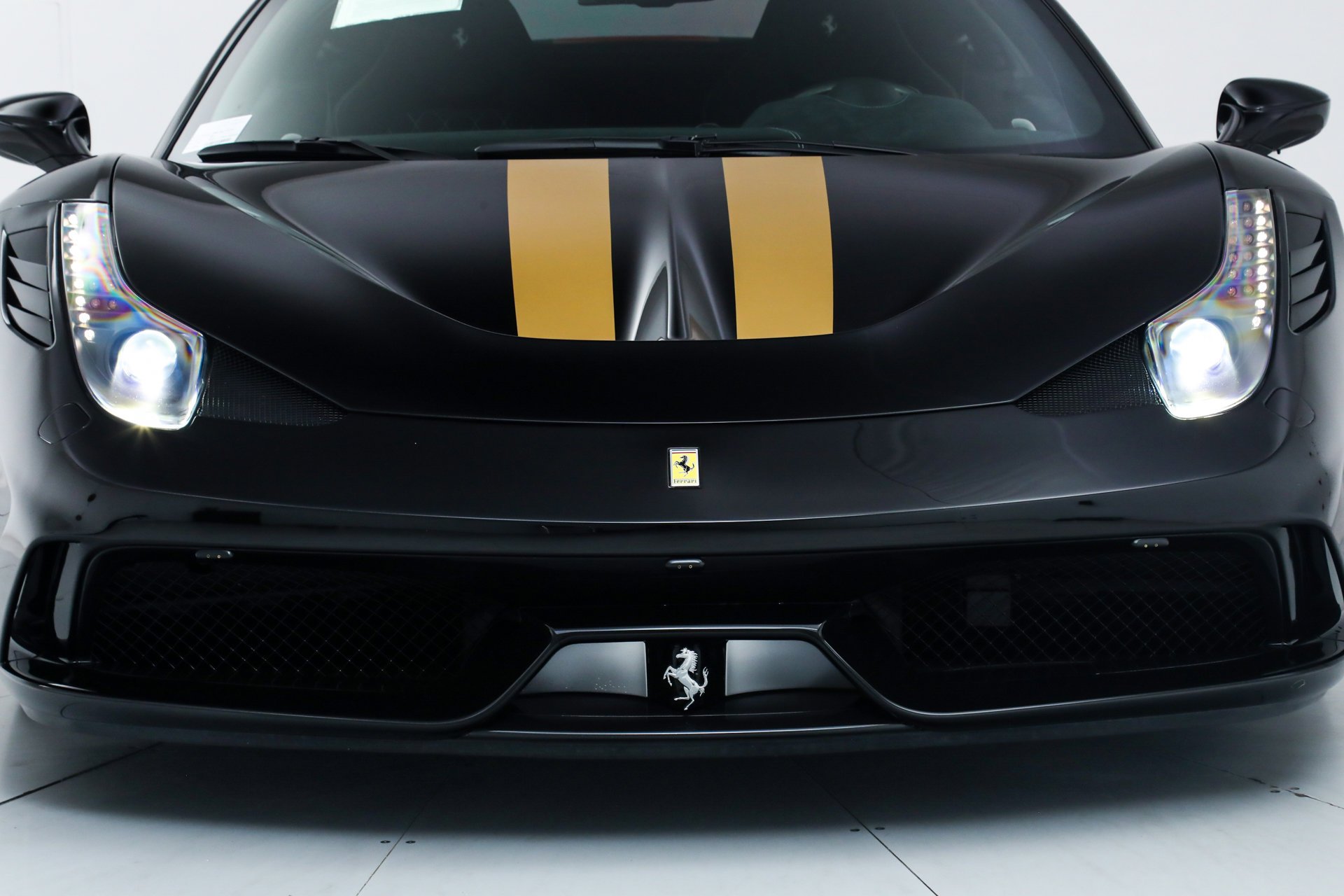 Certified Used 2015 Black Ferrari  image 12